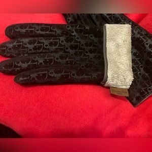 Vintage Dior gloves